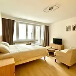 Apartman Moderne Au Coeur Du Quartier Saint Adalbert Liège