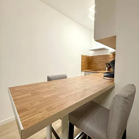 Moderne Au Coeur Du Quartier Saint Adalbert