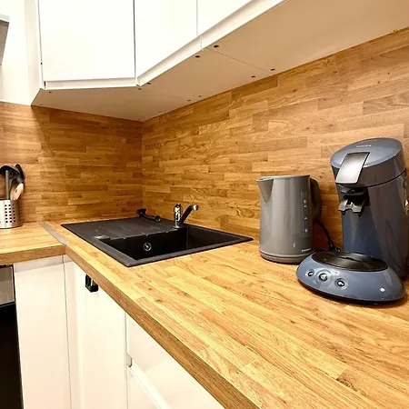 Lägenhet Moderne Au Coeur Du Quartier Saint Adalbert