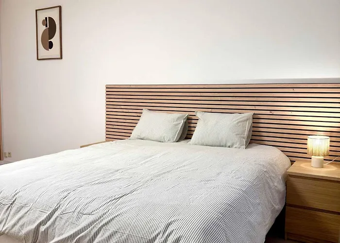 Lägenhet Moderne Au Coeur Du Quartier Saint Adalbert