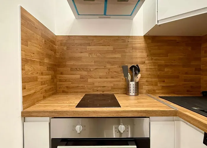 Moderne Au Coeur Du Quartier Saint Adalbert Liège