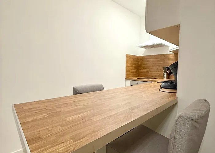 Moderne Au Coeur Du Quartier Saint Adalbert